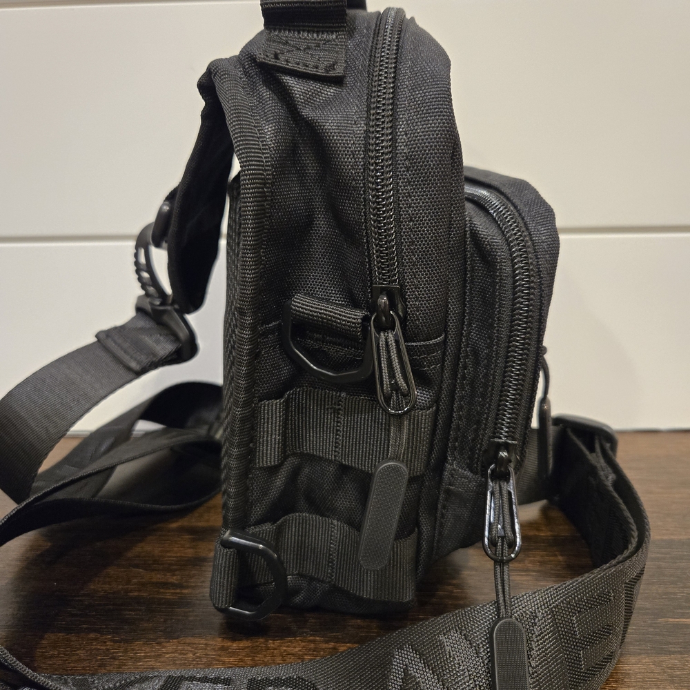 Wolfpak 4L Mini Tactical Sling Bag - Black Leopard - Picture 3 of 5